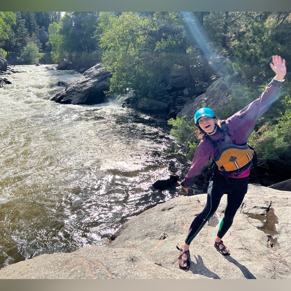 Meet your Posher, Kristina - Picture 3 of 4